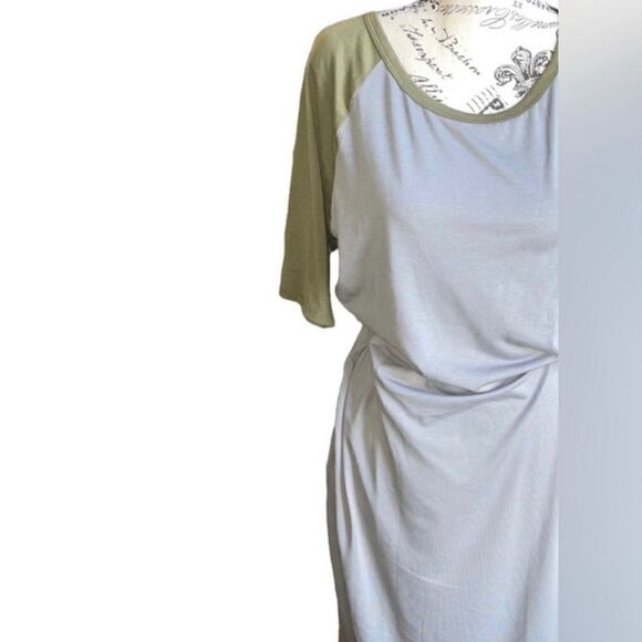 LuLaRoe Womens Medium Julia Mini Dress • High Neckline Bodycon Cutout Casualwear - Picture 2 of 13